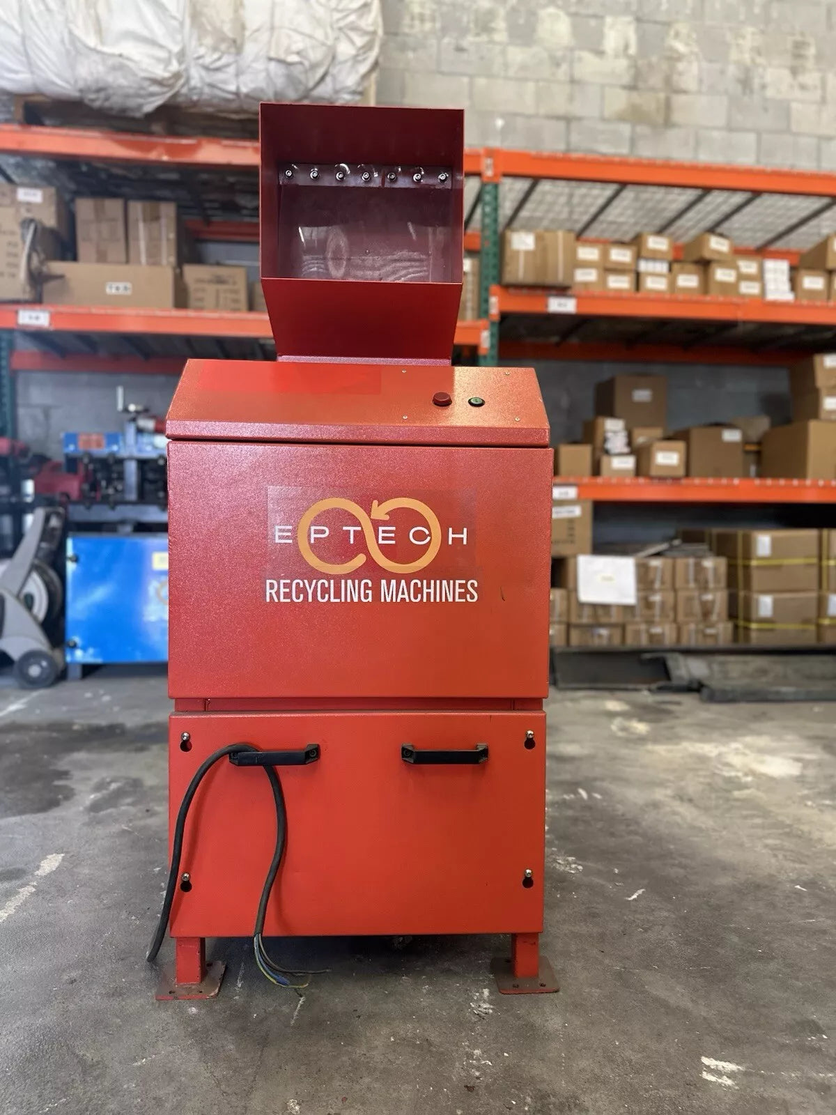 Glass bottle crusher machine