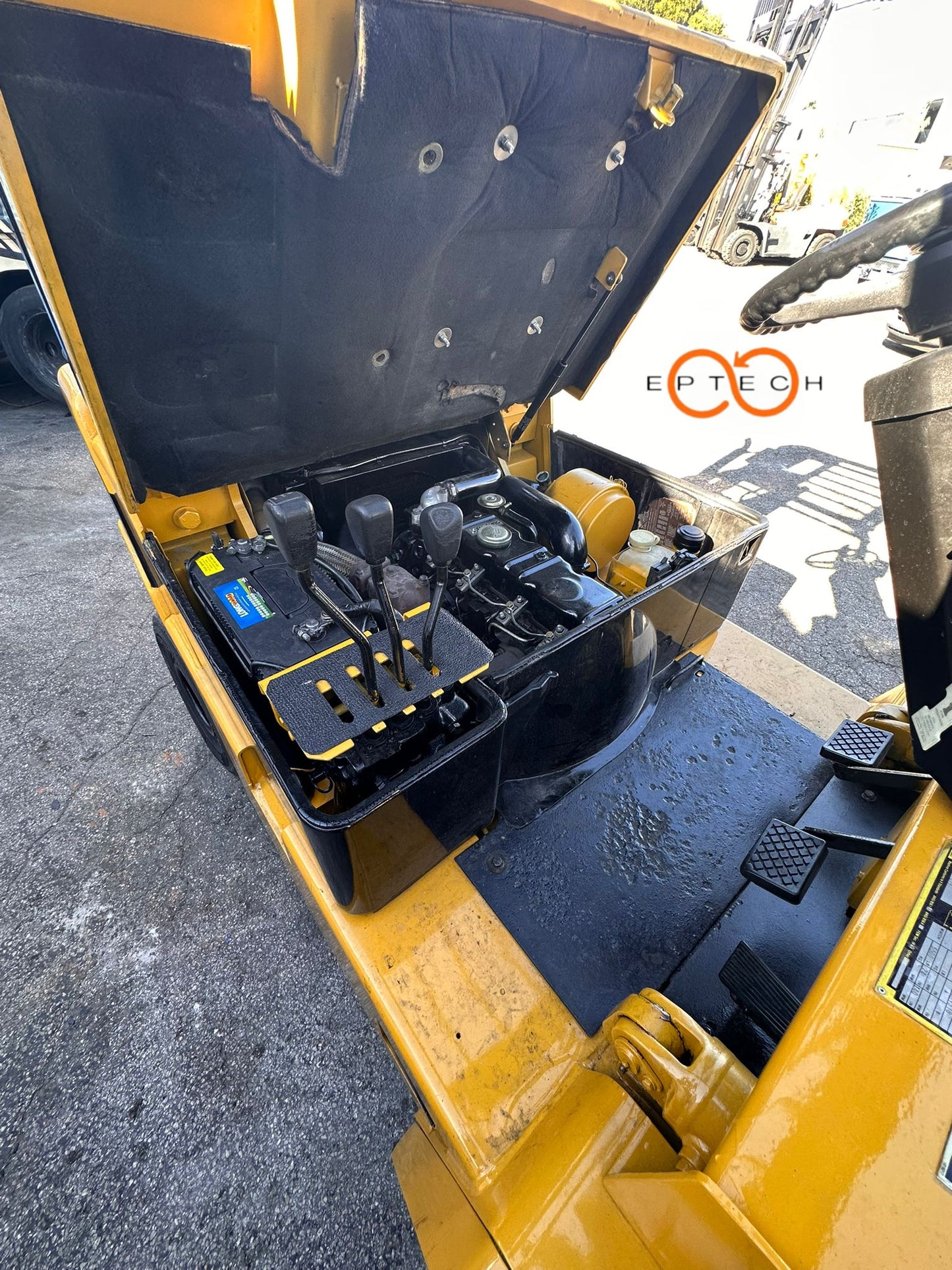 Forklift Caterpillar V60D 1988